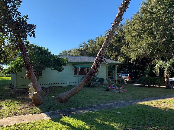 3rd image of 1736 S Flagler Ave