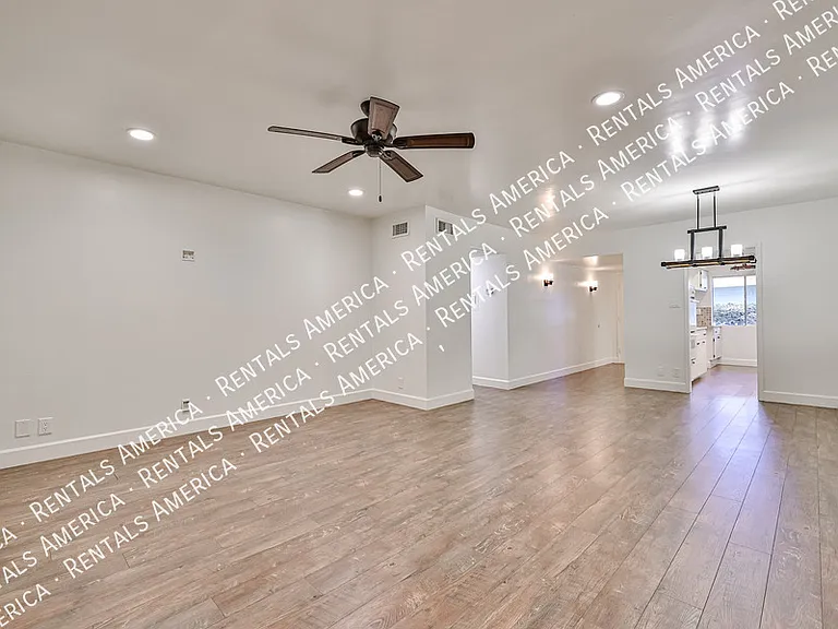 1107 W Osborn Rd #206 — Photo 6