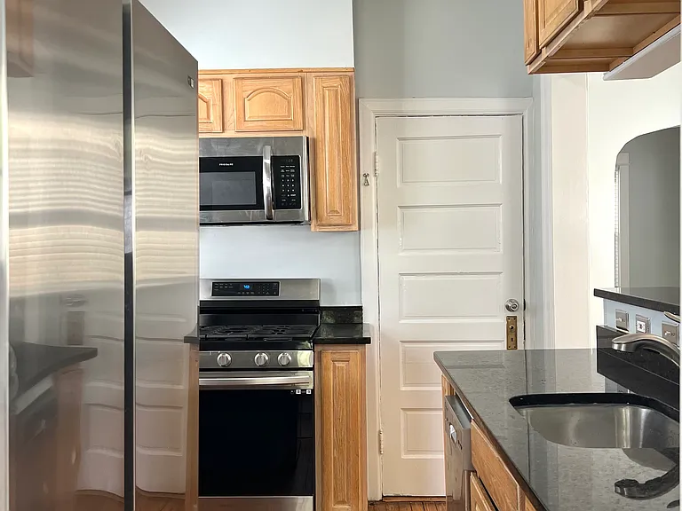 3711 22nd St NE — Photo 7