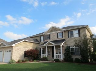 72 Indigo Dr, Dyer, IN 46311