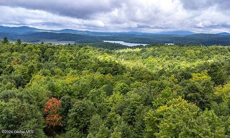 2nd image of L9.000 Palisade Parkway