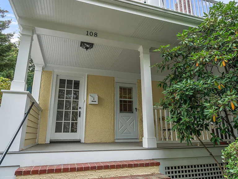108 Columbia St #1 — Photo 18