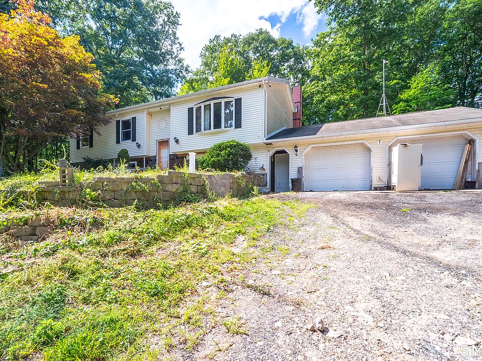 1st image of 626 Beaver Meadow Road