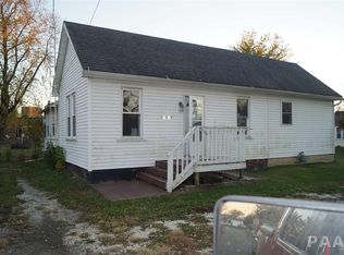 527 5th St, Saint David, IL 61563