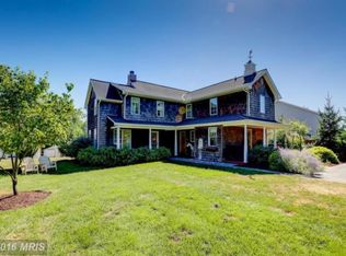 8 Hillside Ave, Cockeysville, MD 21030