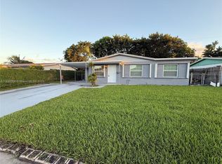 1600 W 14th St, Riviera Beach, FL 33404