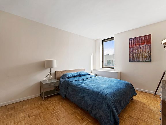 5th image of 24 E 7th St APT 7C