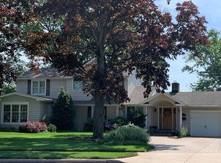 96 W Shore Dr, Massapequa, NY 11758