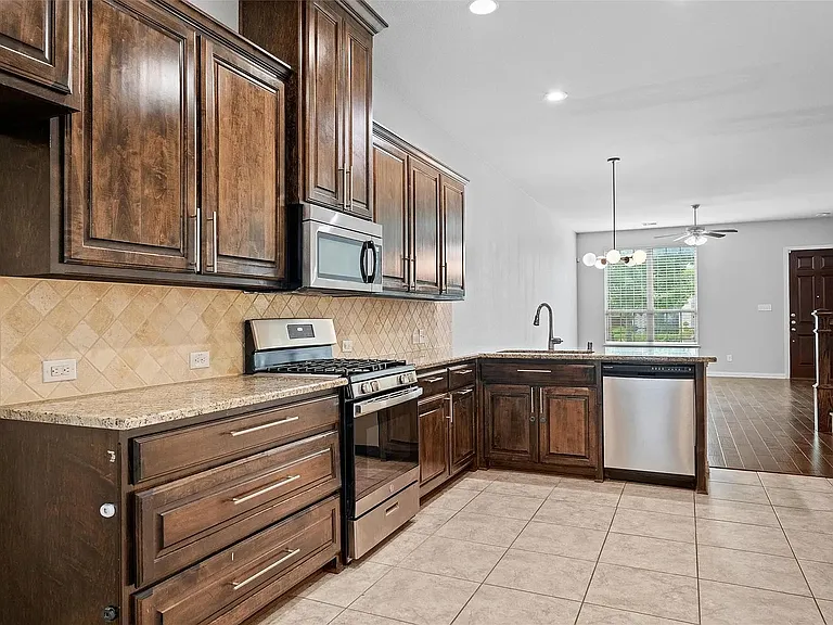 3920 Canton Jade Way — Photo 5