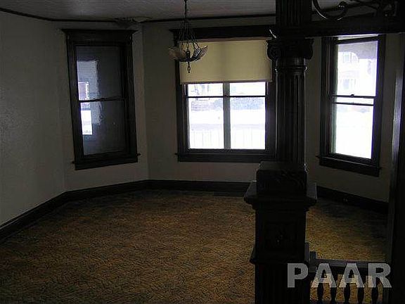 5th image of 1120 S 4th St