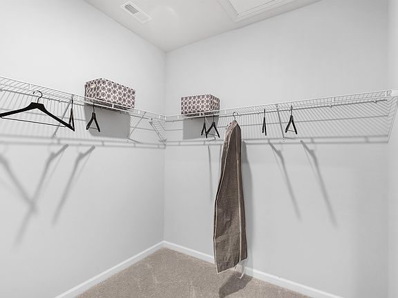 4th image of 124 Warner Crossing Way