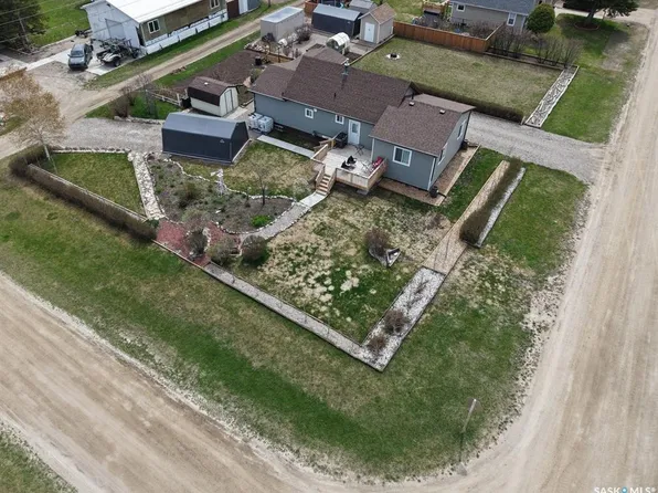 302 Rustad AVENUE, White Fox, SK S0J 3B0