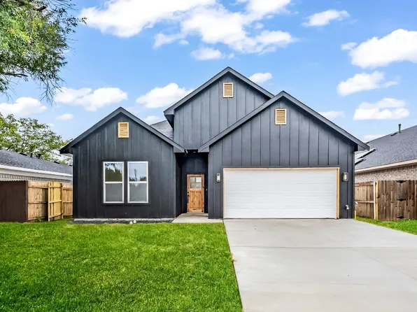 1805 San Antonio St, Grand Prairie, TX 75051