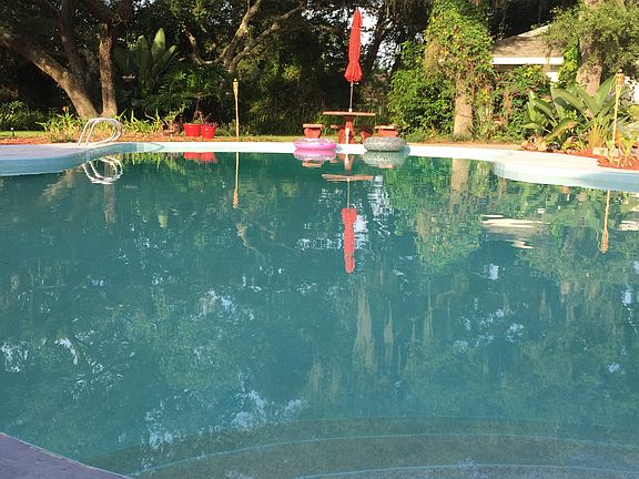 2nd image of 2423 Lake Talmadge Dr