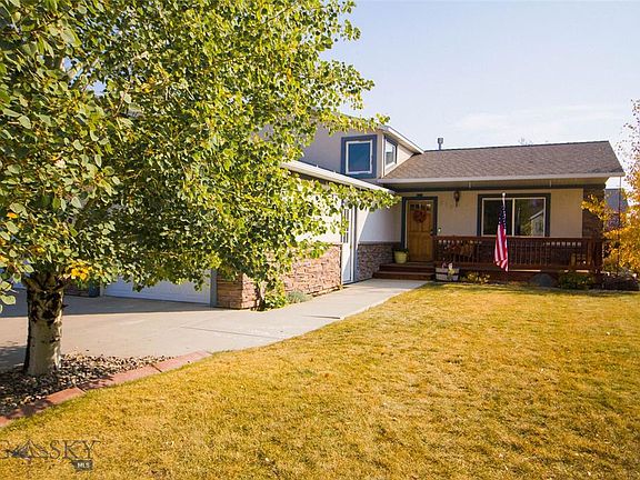 3rd image of 818 Dimaggio Dr