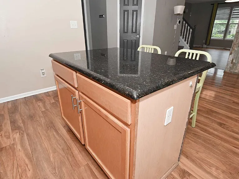8405 Swift Ct — Photo 18