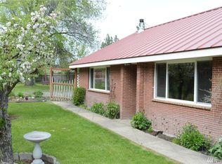 344 W Chewuch Rd, Winthrop, WA 98862