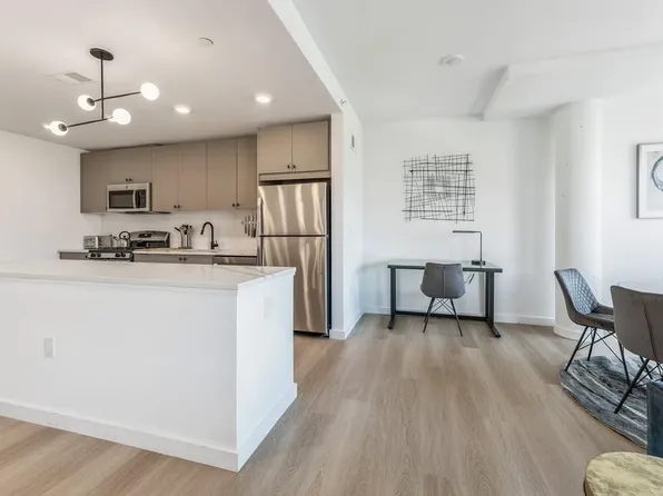 401 Jackson Street image 28 of 29