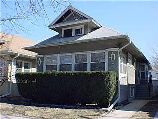 2nd image of 520 Wesley Ave