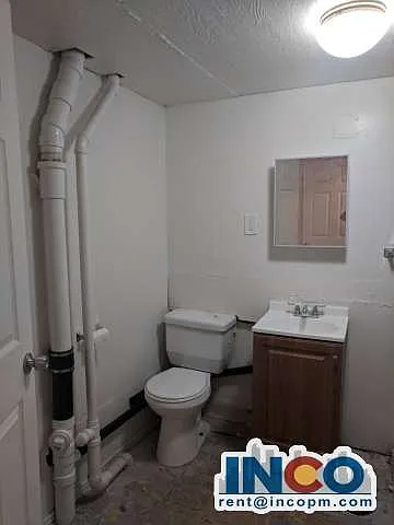 14800 E 43rd Ave — Photo 10