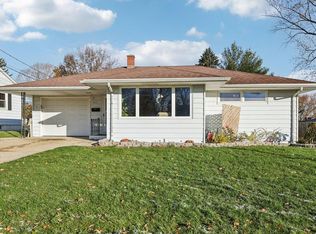 417 N 3rd St, Fort Atkinson, WI 53538