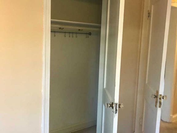 4th image of 702 22nd St S APT 3