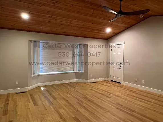 3120 Oak Knoll Rd — Photo 13