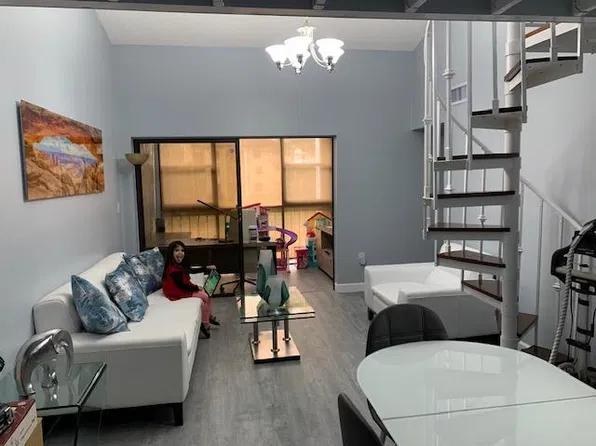 9423 Fontainebleau Blvd APT 209, Miami, FL 33172