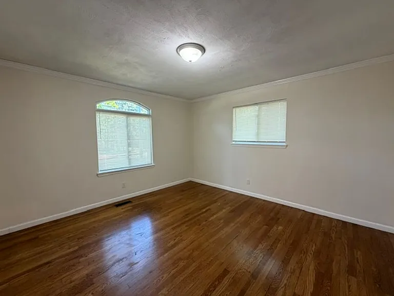 3109 Peerless Rd NW — Photo 10