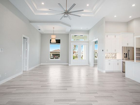 4th image of 1401 Leland Way