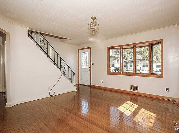 3rd image of 70 W Central Ave