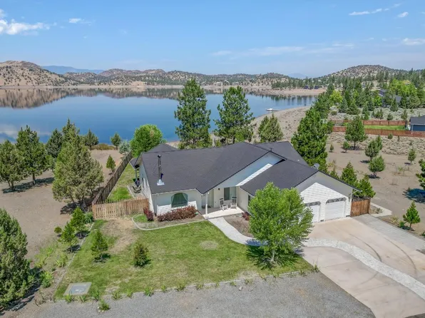 5053 Indian Island Dr, Weed, CA 96094