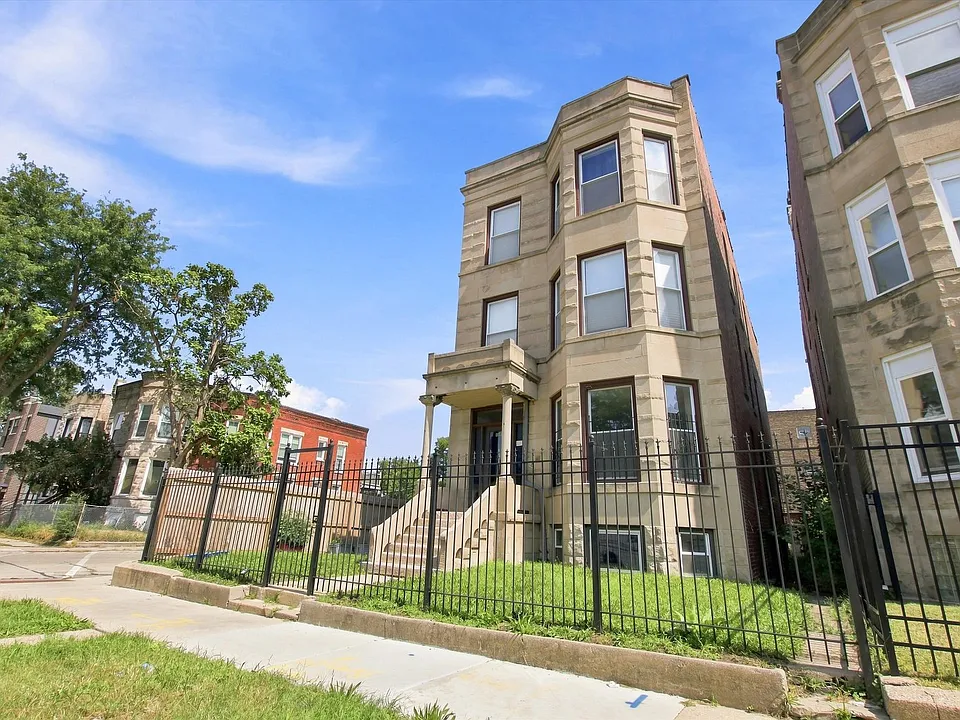 6401 S Maryland Ave #1