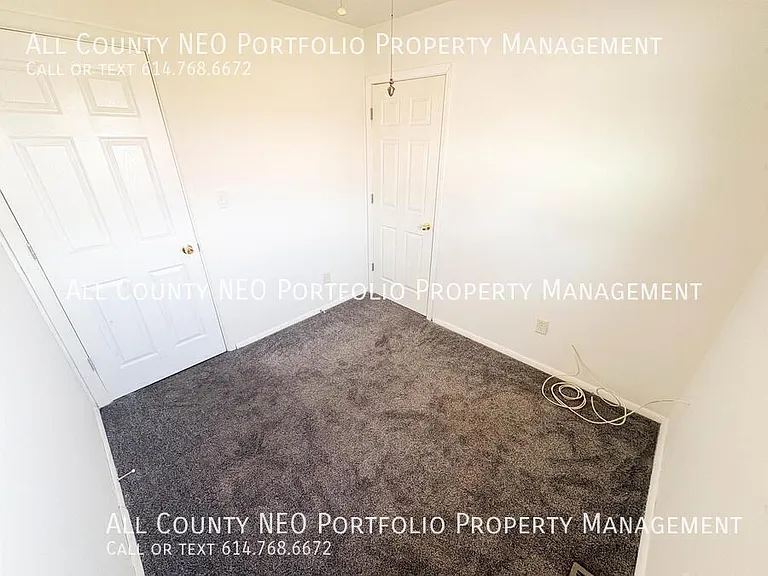 1748 Ward Rd — Photo 15