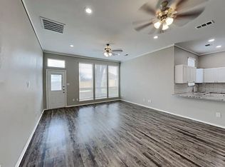 1483 Finch Cir #CIR4007-3007, Midlothian, TX 76065