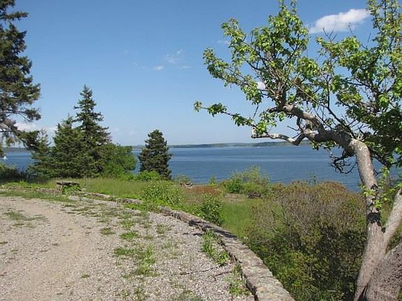 3rd image of 350 Atlantic Highway
