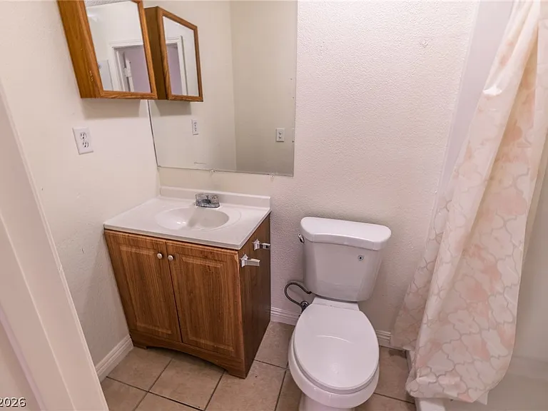 1866 Ludington Ave — Photo 25