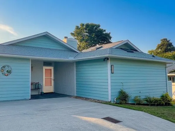728 Sweetgum Ln, North Myrtle Beach, SC 29582