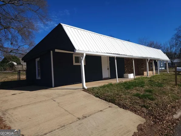31 E 16th St SW, Rome, GA 30161