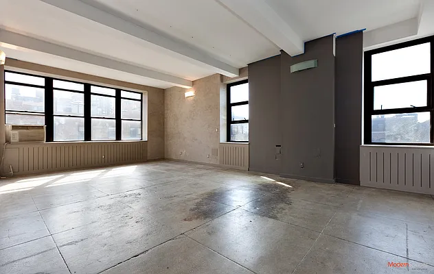 Sold by Modern Spaces | media 14