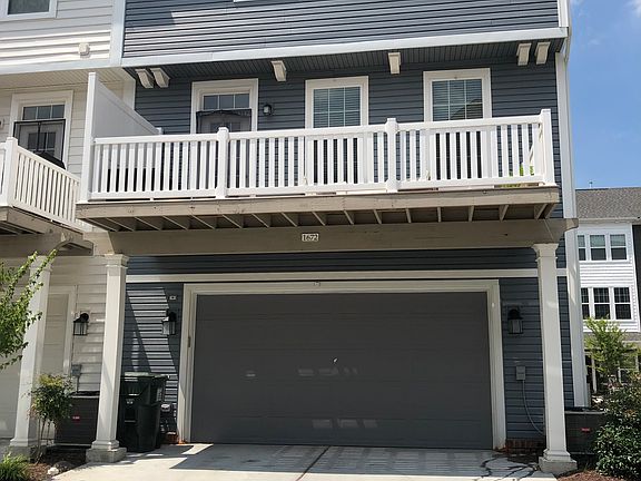 3rd image of 1672 Avalene Way