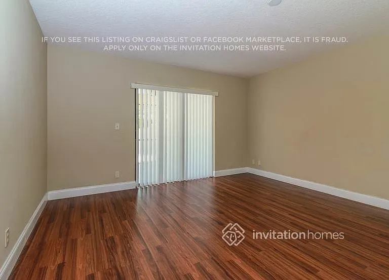5646 Lincoln Cir E — Photo 18