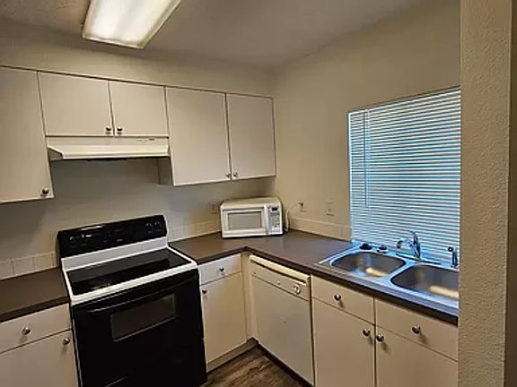 2nd image of 1312 S Denver Ave #1-C