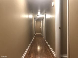 2810 W Flournoy St #1, Chicago, IL 60612