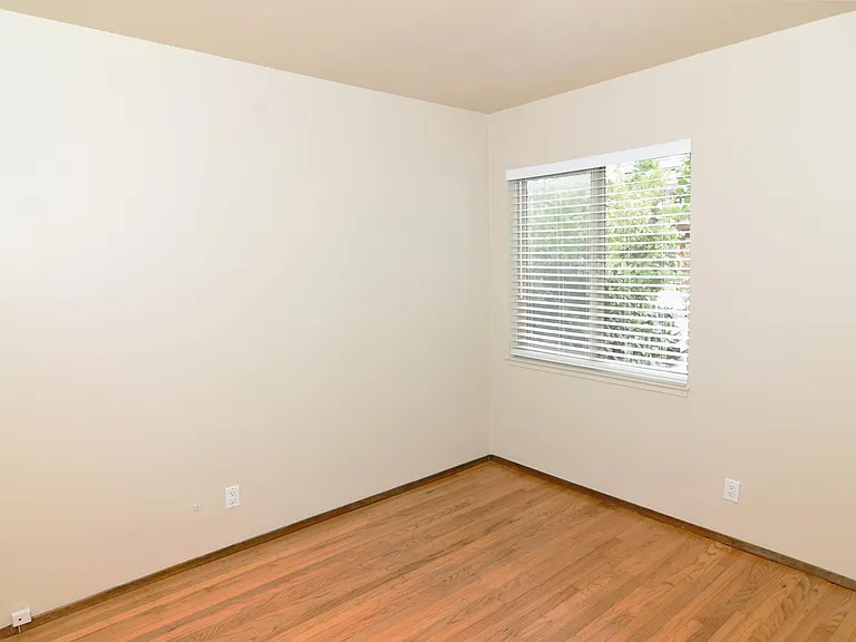 1616 Berkeley Way #A — Photo 7