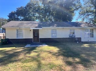 106 Lee Cir, Prattville, AL 36067