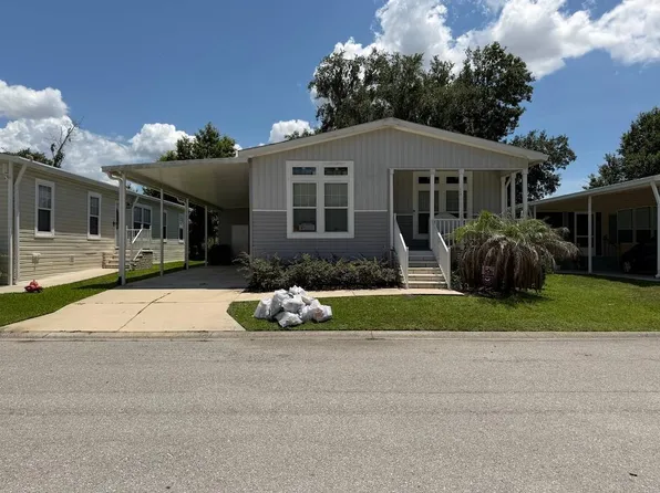 3130 Bending Oak Dr, Plant City, FL 33563
