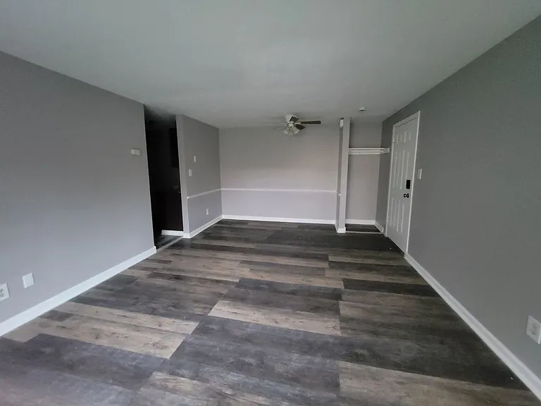 13420 Euclid Ave — Photo 80