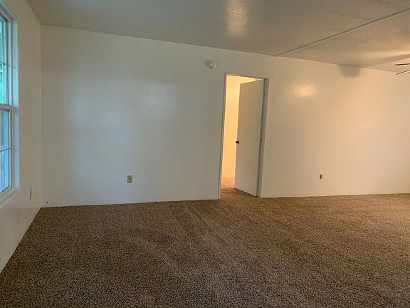 4th image of 18775 Bowman Rd