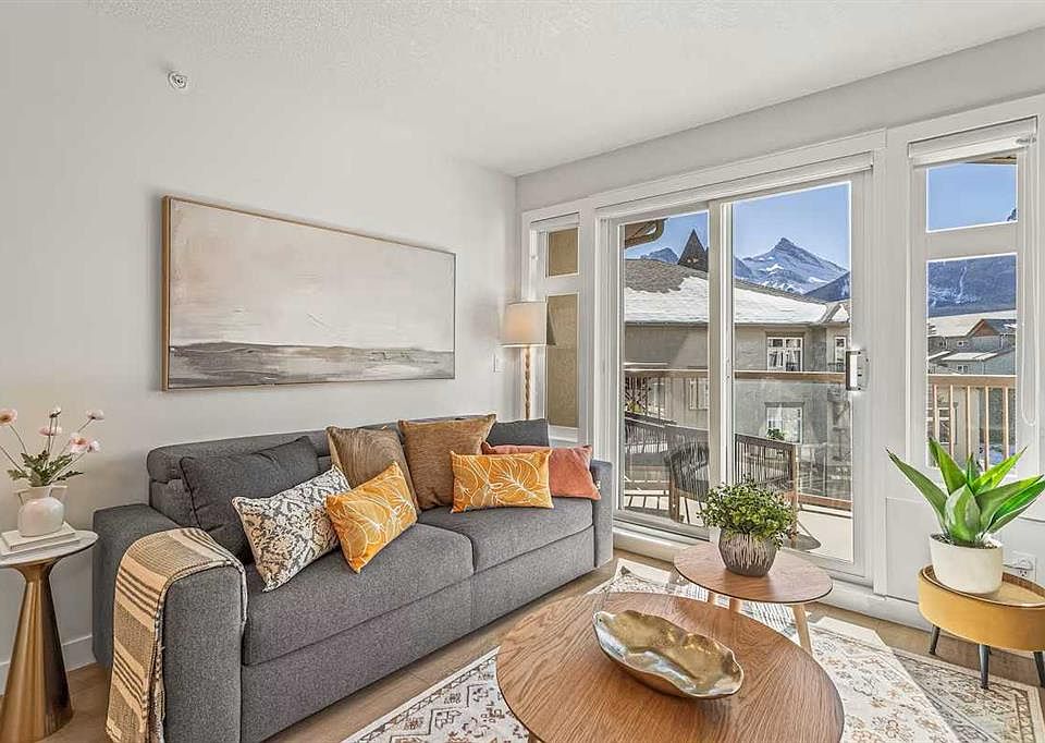 1st image of 160 SW Kananaskis Way #411